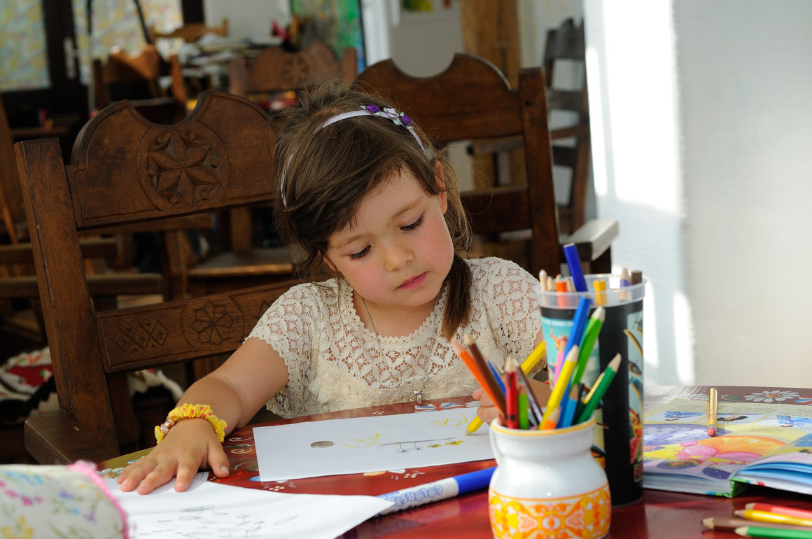 Sărbătorim ziua copilului. Fără măști și cu multă înghețată! Sărbătorim ziua copilului. Fără măști și cu multă înghețată!