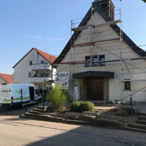 Renovarea exterioară a bisericii Renovarea exterioară a bisericii